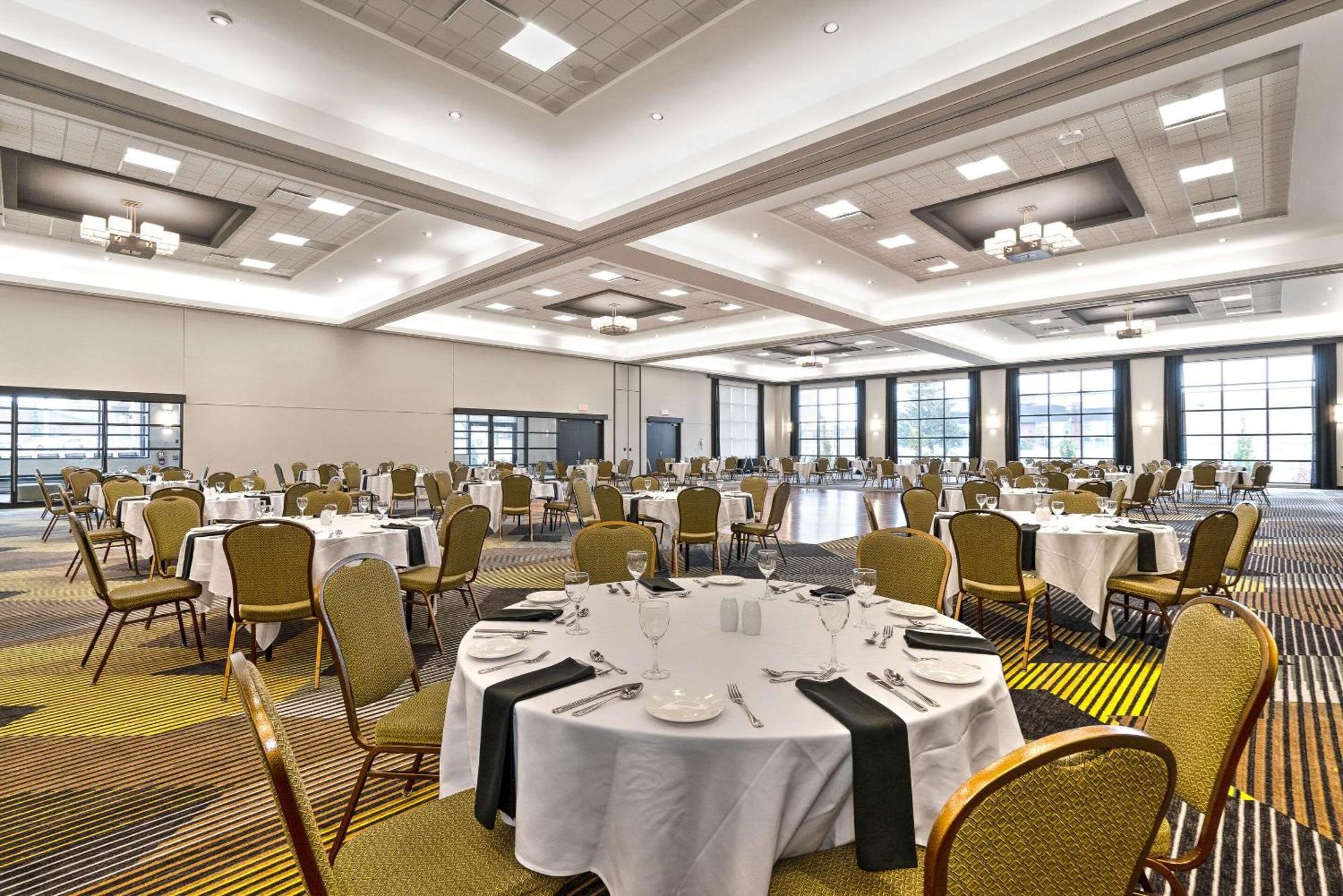 Hotel Le Victorin, An Ascend Hotel Collection Member Victoriaville Eksteriør bilde