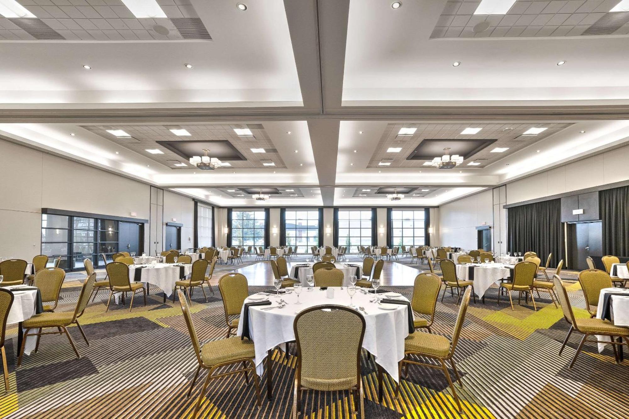 Hotel Le Victorin, An Ascend Hotel Collection Member Victoriaville Eksteriør bilde